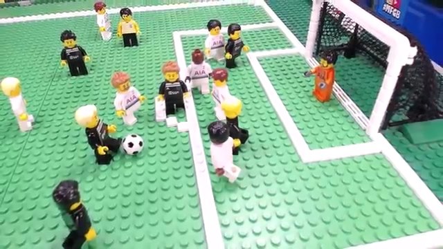 شبیه سازی بازی تاتنهام 0-1 آژاکس با عروسک لگو