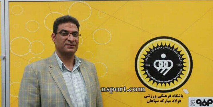 فتاحی: انتظار داریم سازمان لیگ با لغو بازی مقابل پیکان موافقت کند/ در بازی با پرسپولیس 90 دقیقه به قلعه نویی فحاشی شد