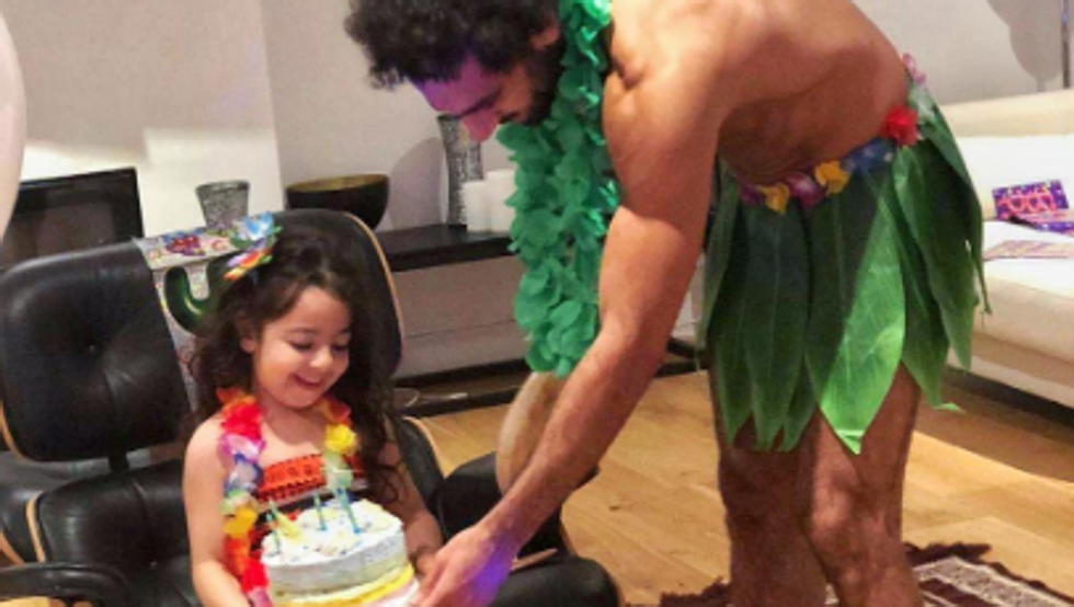 محمد صلاح در جشن تولد دخترش