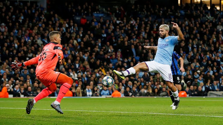 گل اول منچستر سیتی به آتالانتا (آگوئرو)