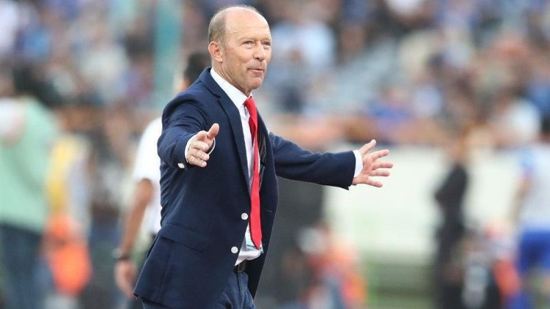 کالدرون به خاطر مصاحبه علیه استقلال محروم شد