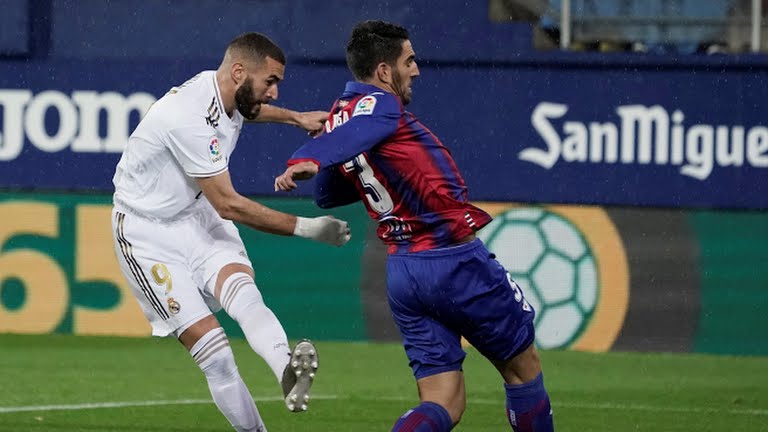 گل اول رئال مادرید به ایبار (بنزما)