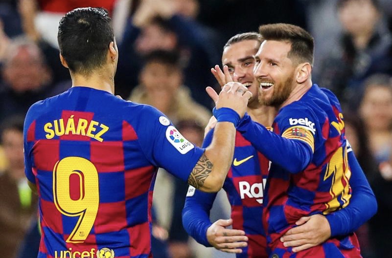 خلاصه بازی بارسلونا ۴-۱ دپورتیوو آلاوز