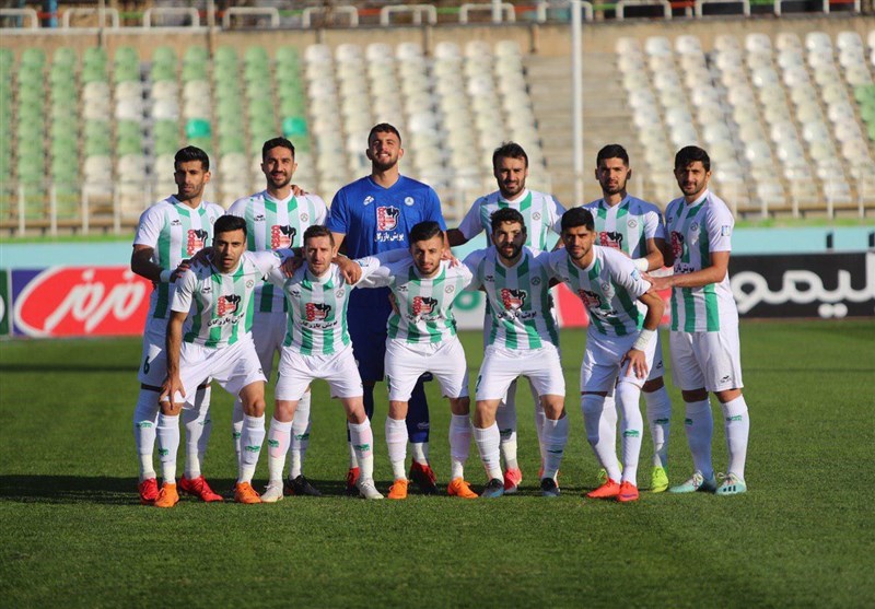 انتقاد عضو هیات مدیره ذوبآهن از مدیرعامل