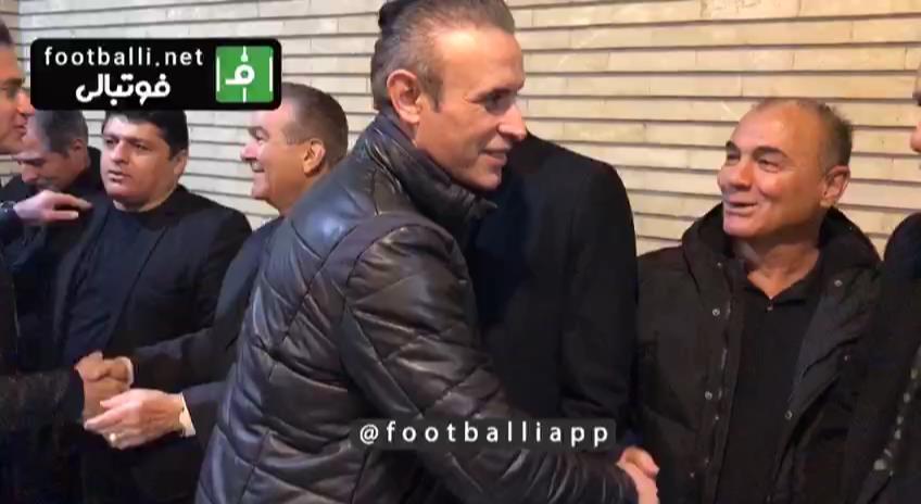 اختصاصی/ حضور یحیی گل محمدی در مراسم ختم نادر باقری