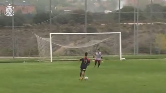 سوپرگل آسنسیو در تیم زیر 19 سال اسپانیا به بهانه سالروز تولدش