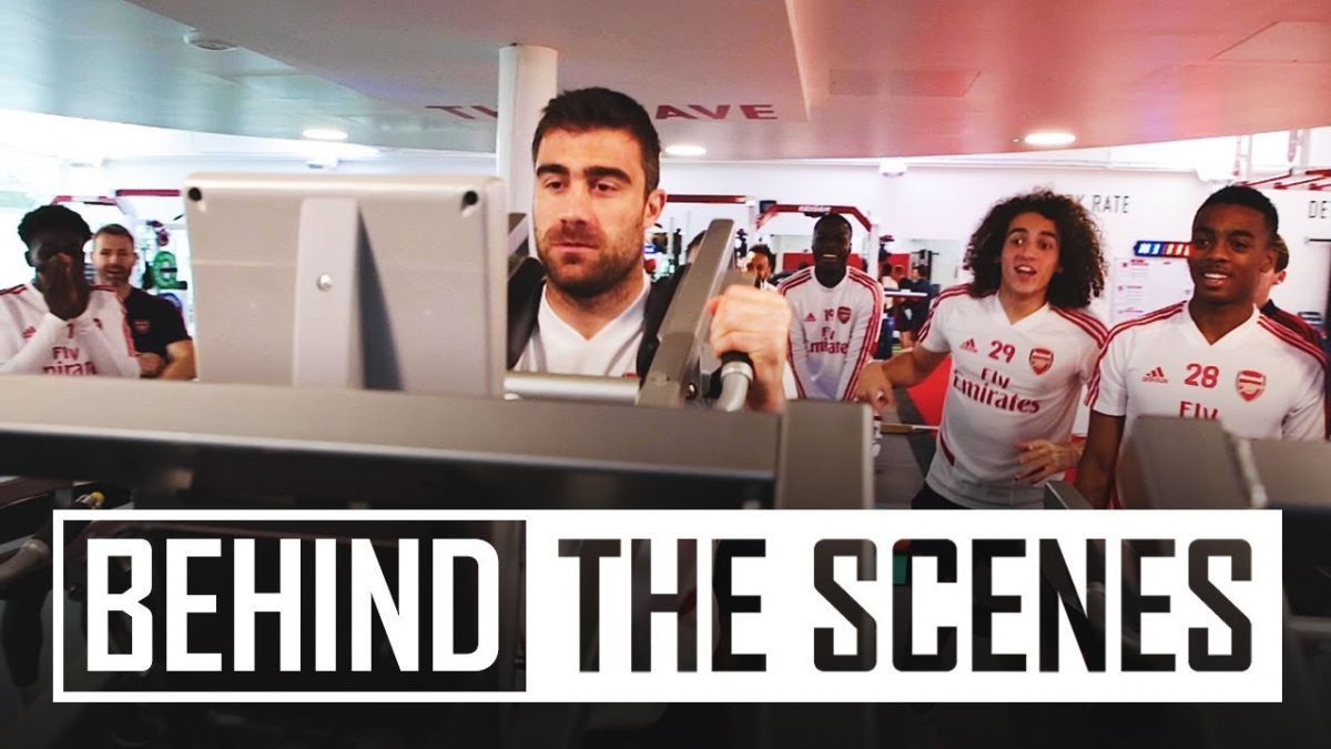 تمرین بازیکنان آرسنال در سالن وزنه (4 بهمن)