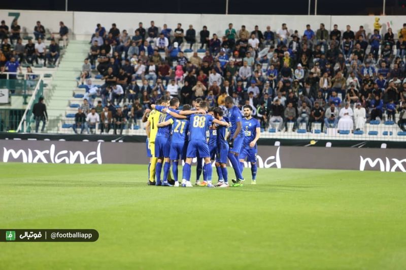 کاروان تیم استقلال به تهران رسید