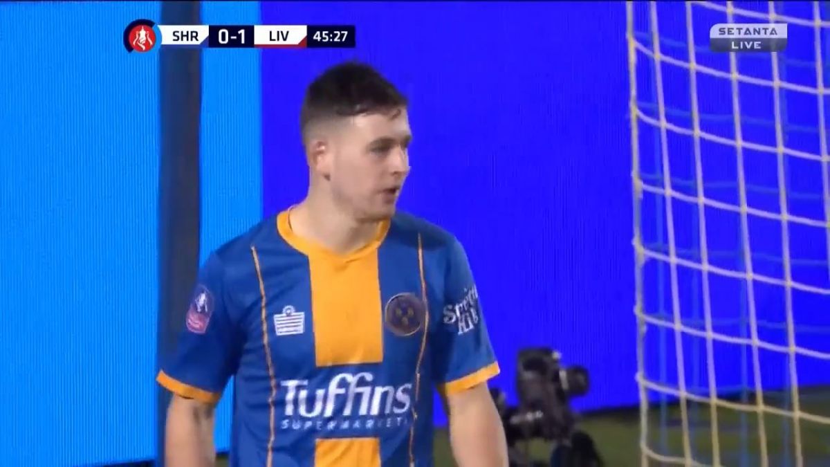 گل دوم لیورپول به شروزبری (گل به خودی لاو)