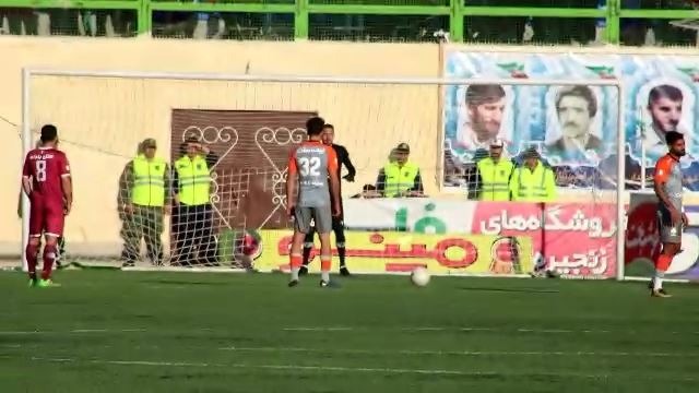 اختصاصی/ گل اول سایپا به نساجی توسط سلیمانی از روی نقطه پنالتی