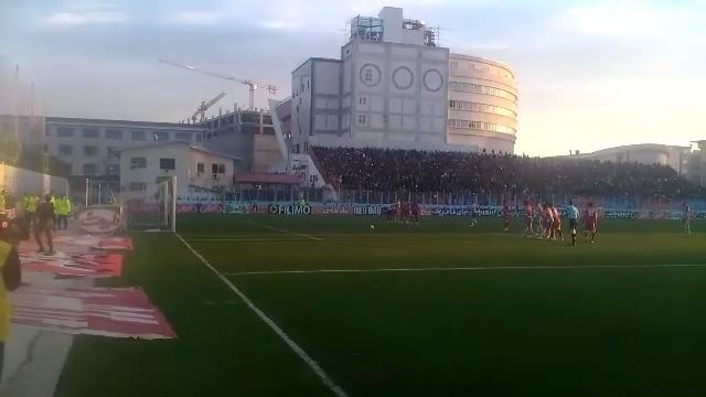 اختصاصی/ گل نساجی به سایپا از روی نقطه پنالتی که مردود اعلام شد و در تکرار پنالتی توپ تبدیل به گل نشد