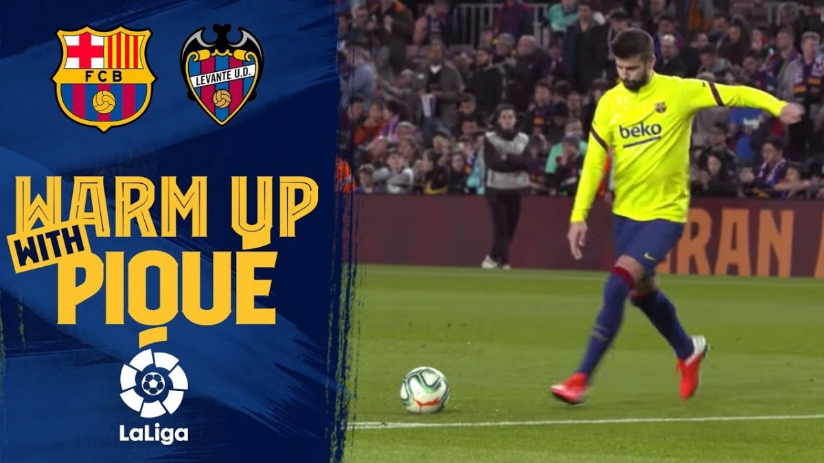 با جرارد پیکه پیش از بازی بارسلونا مقابل لوانته