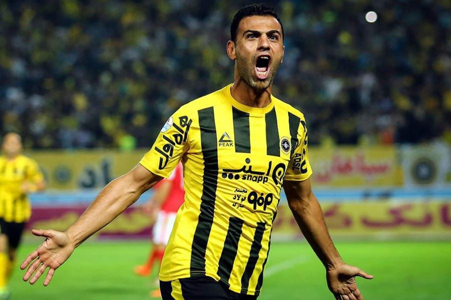 الشرطه با مهاجم سابق سپاهان مقابل استقلال