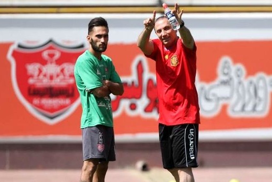 درخشان: روزی نیم ساعت با صادقیان حرف میزدم/ رویکرد اشتباه پیام، فوتبال او را نابود کرد