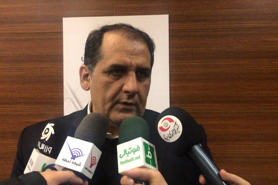 رسولپناه: برای صلاح باشگاه قرارداد با کارگزار مالی را فسخ کردیم/ نامه انها توهین به حرمت پرسپولیس بود