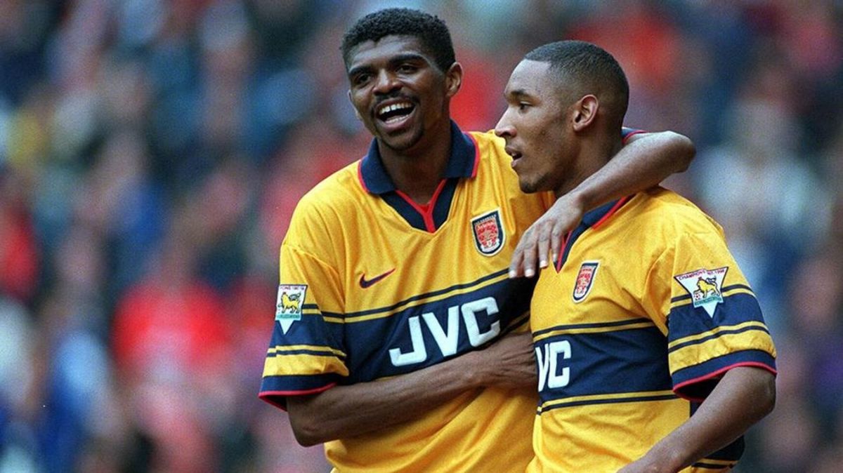 بازی کلاسیک/ آرسنال 6-1 میدلزبورو (دبل کانو و آنلکا فصل 99-1998)