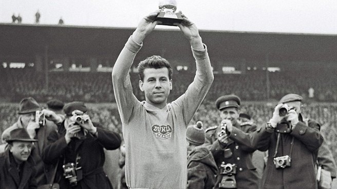 فینال اولین دوره جام ملتهای اروپا 1960: شوروی 2-1 یوگسلاوی