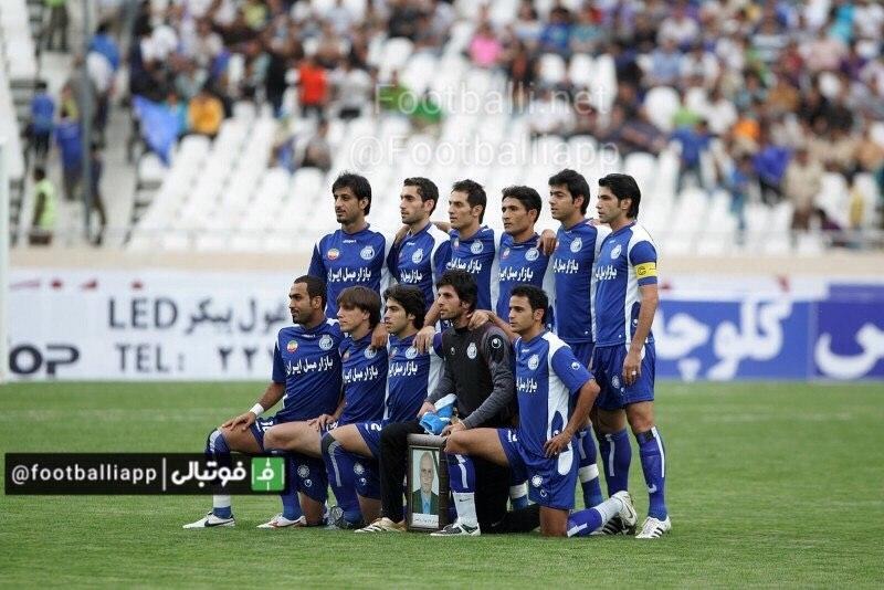 جمعه ٢٦ مهر١٣٨٧ هفته دهم هشتمين دوره ليگ برتر در فصل ٨٨-٨٧ استقلال يك : صمدزارع (مدافع حريف) برق شیراز یک : مهدى كريميان