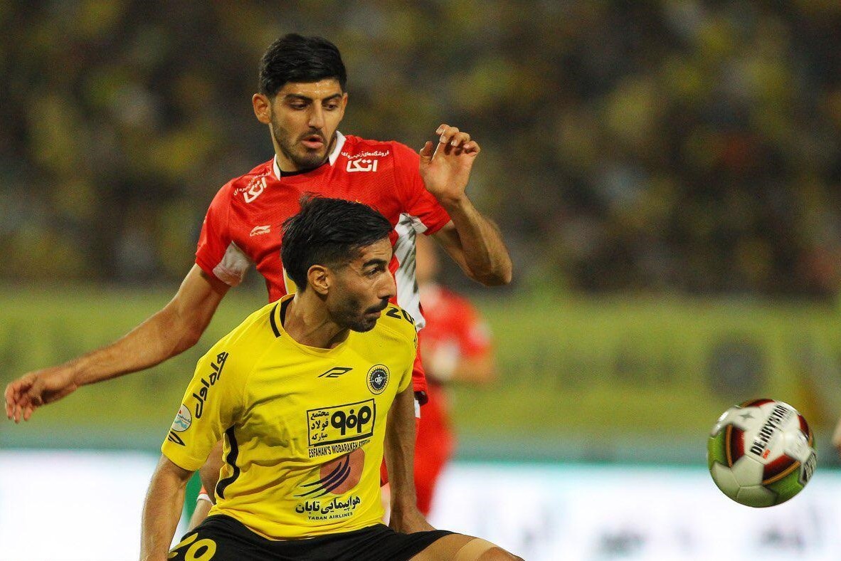 ایرانپوریان: نمیگذاریم پرسپولیس راحت قهرمان شود