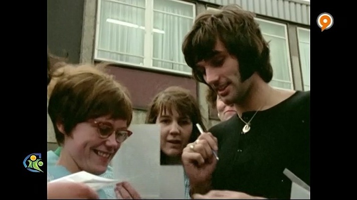 فوتبال 120/ جرج بست، ستاره‌‌ فوتبال، ستاره‌‌ حواشی