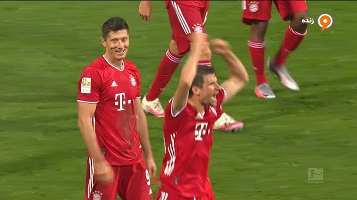 سوت پایان بازی و قهرمانی بایرن مونیخ در بوندسلیگا