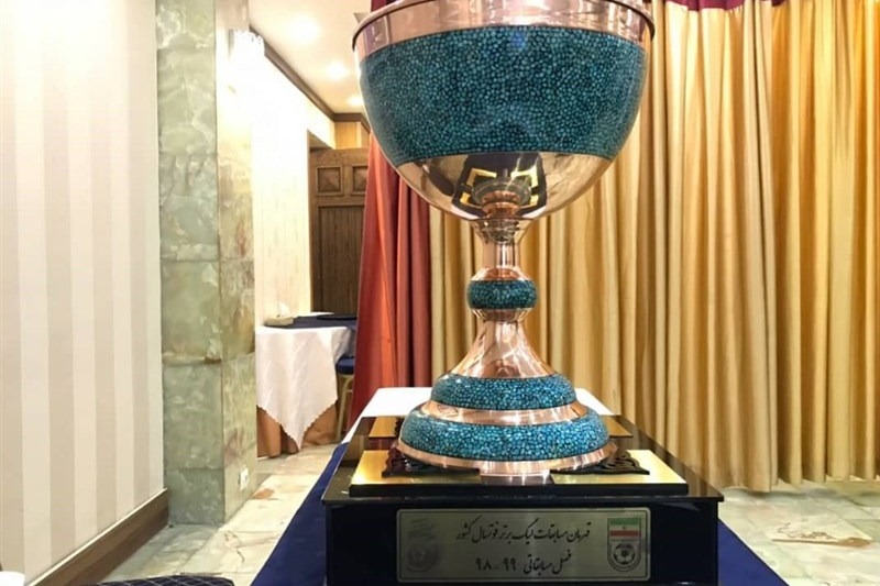 جشن قهرمانی لیگ برتر فوتسال با رعایت پروتکل‌های بهداشتی و بدون میهمان