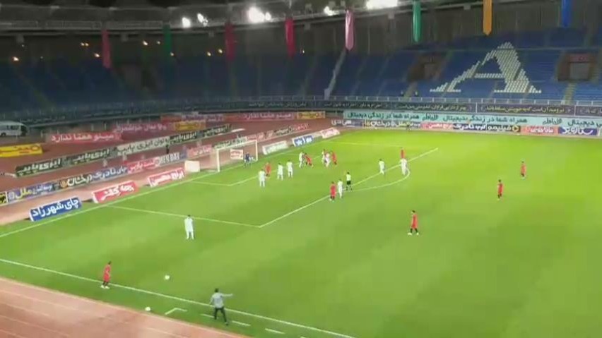 گل شهرخودرو به ذوب آهن که توسط داور مردود اعلام شد