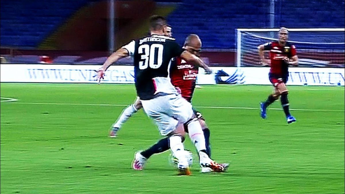 حرکات تکنیکی بازیکنان در بازی جنوا 1-3 یوونتوس