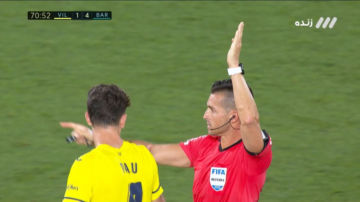 گل لیونل مسی به ویارئال که با تصمیم VAR مردود اعلام شد