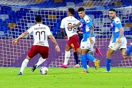حرکات تکنیکی بازیکنان در بازی ناپولی 2-1 رم