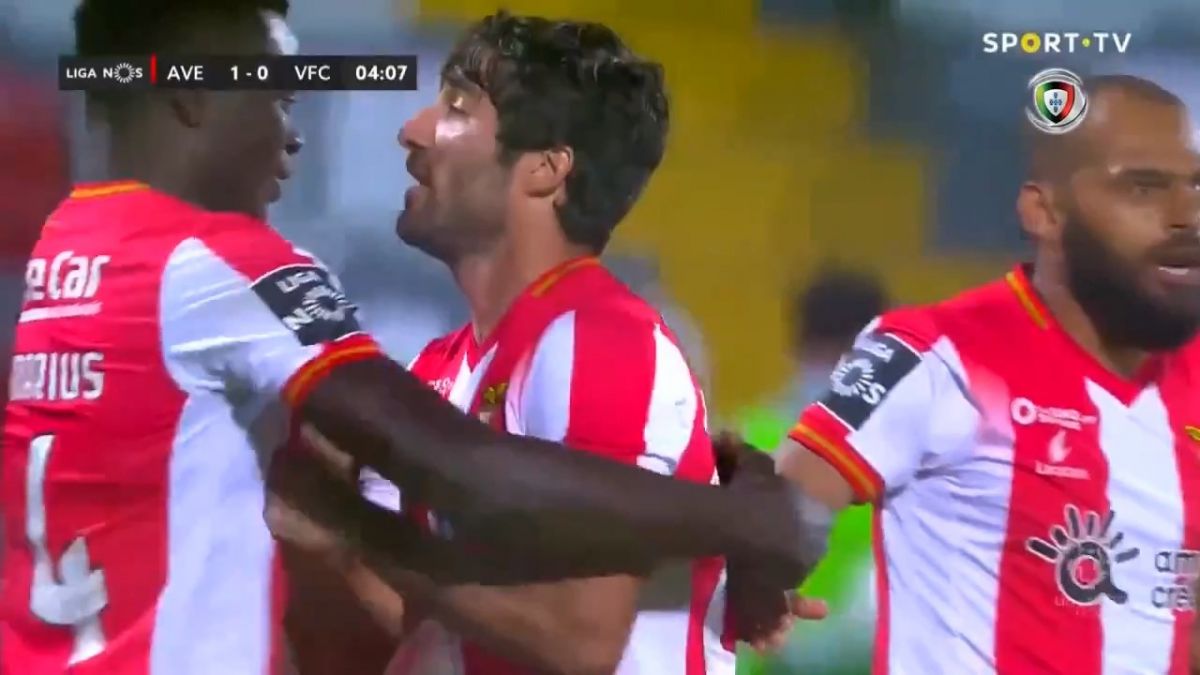 گل اول آوس به ویتوریا ستوبال توسط مهرداد محمدی از روی نقطه پنالتی