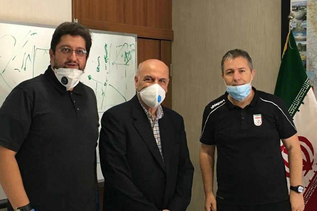 نشست دوستانه اسکوچیچ با سرمربی تیم پارسجنوبیجم