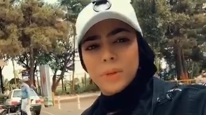 سهيلا منصوريان، ملى پوش ووشوی ايران با انتشار اين ويديو در صفحه شخصى اش اعلام كرد از پيست پياده روى مجموعه ورزشى انقلاب اخراج شده است.