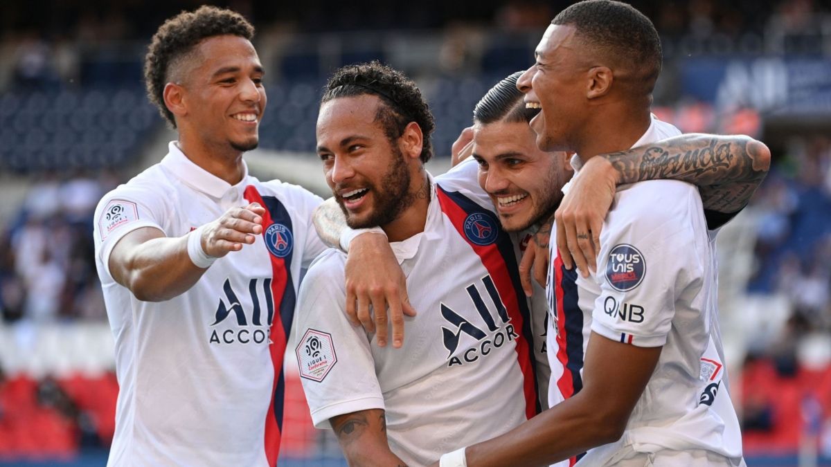 خلاصه بازی پاری سن ژرمن 7-0 واسلند بورن (دوستانه)