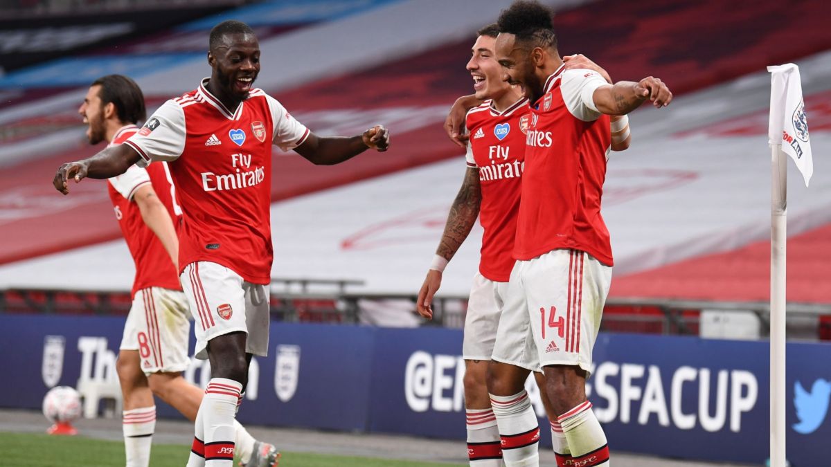 خلاصه بازی آرسنال 2-0 منچسترسیتی (نیمه نهایی جام حذفی)