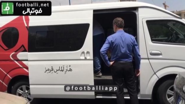 جام قهرمانی لیگ برتر توسط سازمان لیگ تحویل باشگاه پرسپولیس شد