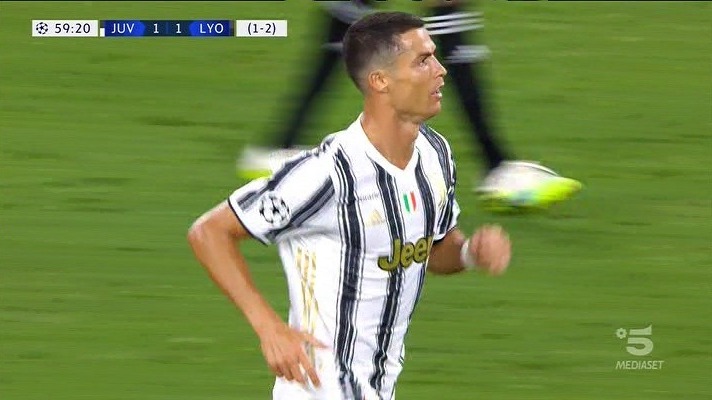 گل دوم یوونتوس به لیون (شوت دیدنی رونالدو)