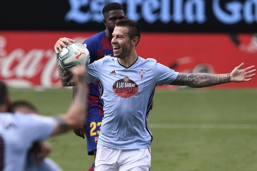 زورگیری و سرقت از مهاجم تیم ملی روسیه در خیابان های بارسلونا