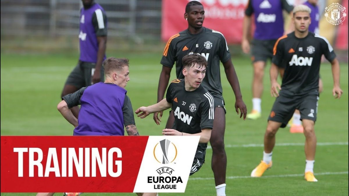 تمرین منچستر یونایتد برای تقابل با سویا در نیمه نهایی لیگ اروپا