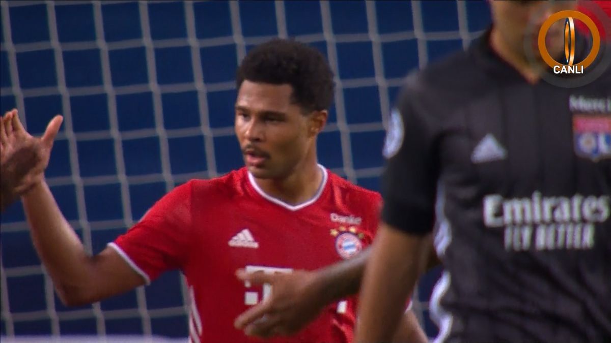 گل دوم بایرن مونیخ به لیون (دبل سرژ گنبری)