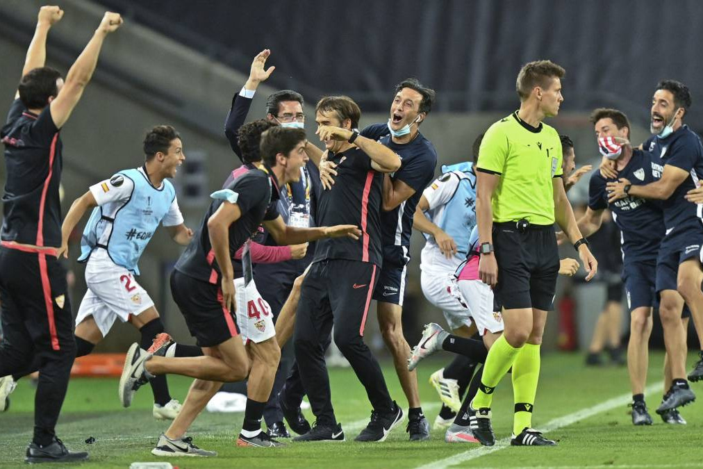 سویا به خاطر قهرمانی لیگ اروپا چقدر پاداش میگیرد؟