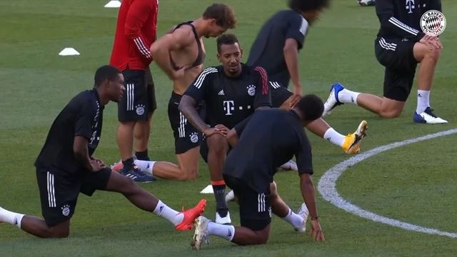 آخرین تمرین بایرن مونیخ برای تقابل با پاری سن ژرمن