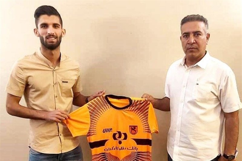 مهاجم پیشین پرسپولیس به مس رفسنجان پیوست