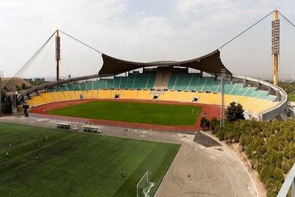 رضا گلمحمدی: ورزشگاه تختی برای نیم فصل دوم لیگ بیستم آماده میشود