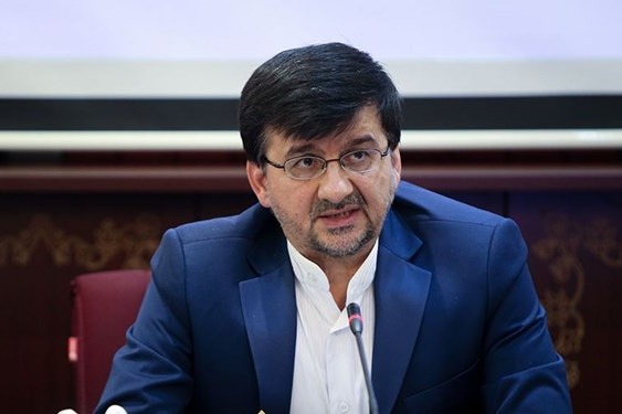 احمدی: همه باشگاهها باید قواعد سازمان لیگ را رعایت کنند