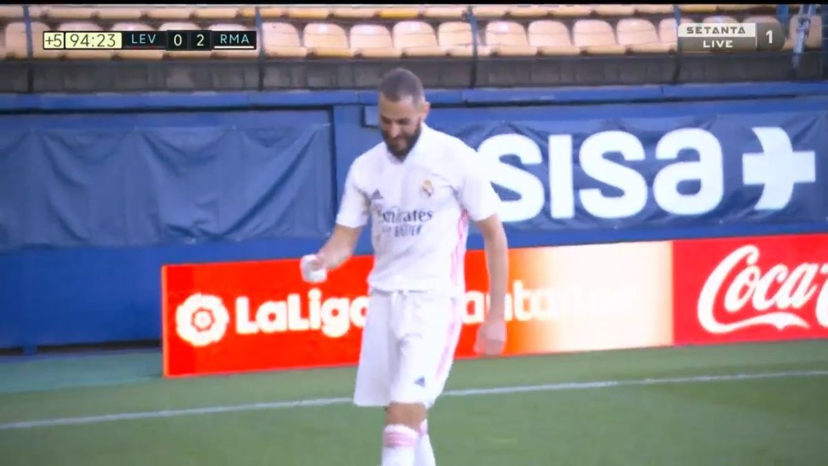 گل دوم رئال مادرید به لوانته (بنزما)