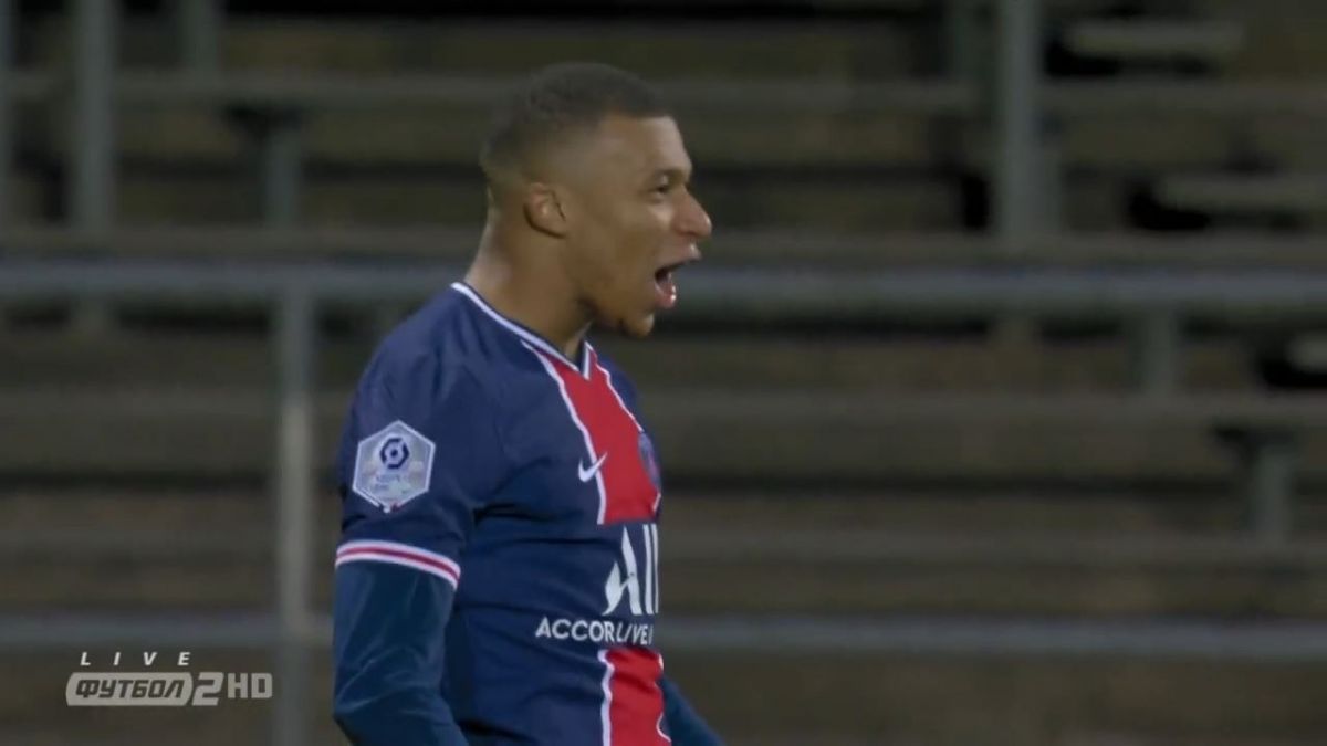 گل سوم پاری سن ژرمن به نیم المپیک (دبل امباپه)