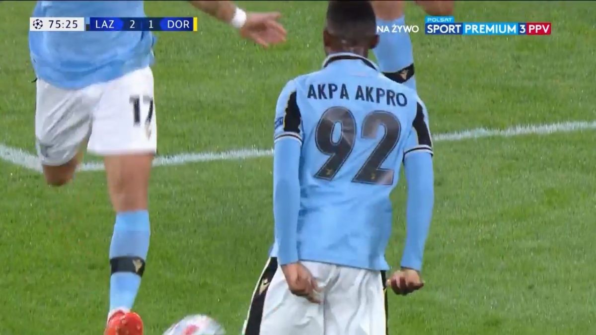 گل سوم لاتزیو به دورتموند (آکپا)