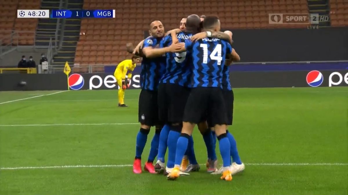 گل اول اینتر به مونشن گلادباخ (لوکاکو)