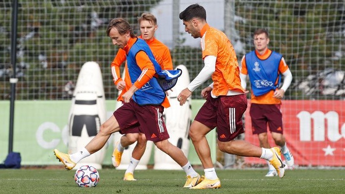 آخرین تمرین رئال مادرید پیش از بازی با اینتر